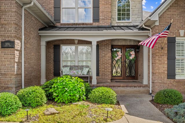 3896 Tatton Park, Lexington, KY 40515