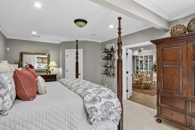 3896 Tatton Park, Lexington, KY 40515