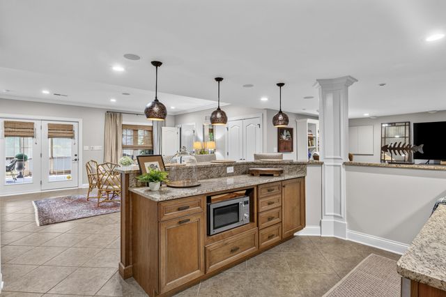 3896 Tatton Park, Lexington, KY 40515