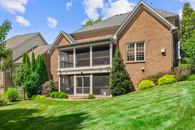 3896 Tatton Park, Lexington, KY 40515