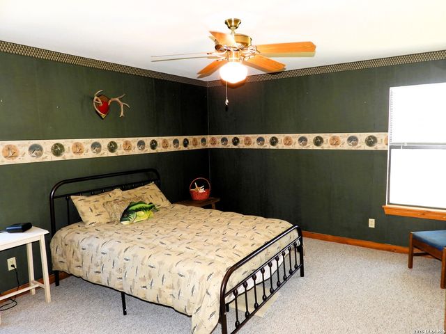 1081 Summit, Lakehills, TX 78063