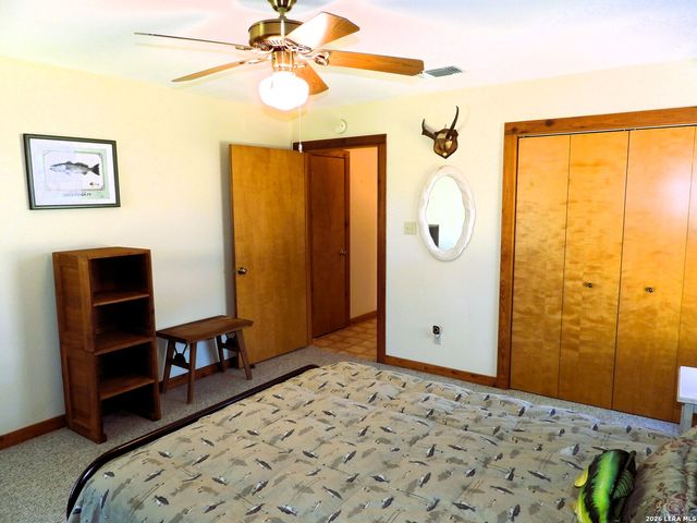 1081 Summit, Lakehills, TX 78063