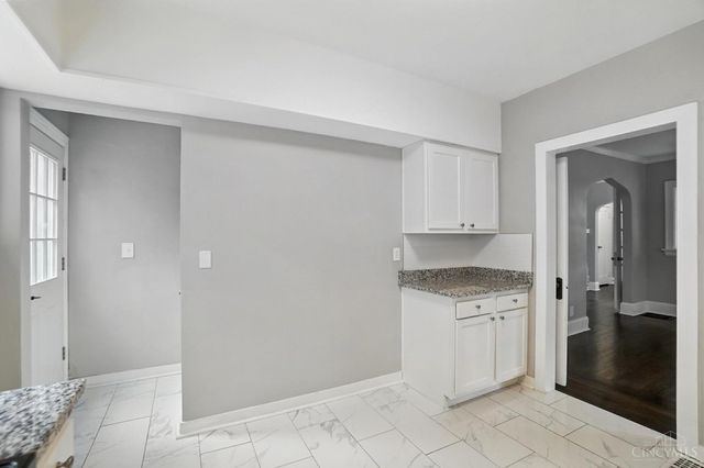 3345 Meyer Place, Cincinnati, OH 45211