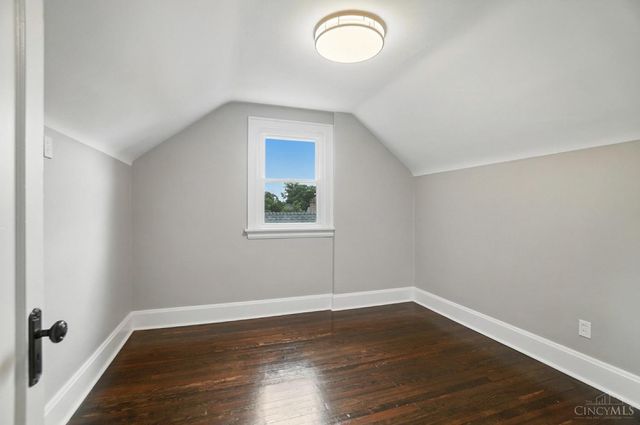 3345 Meyer Place, Cincinnati, OH 45211