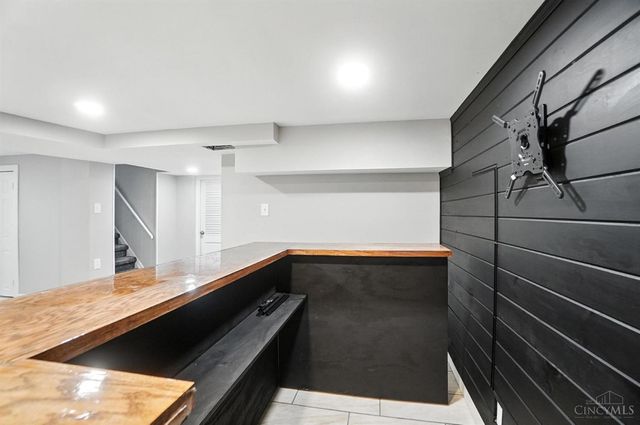 3345 Meyer Place, Cincinnati, OH 45211