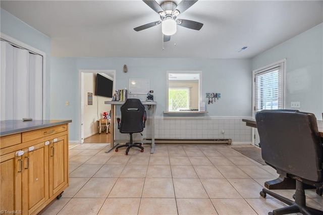 5124 Tall Tree Drive, Winston-salem, NC 27105