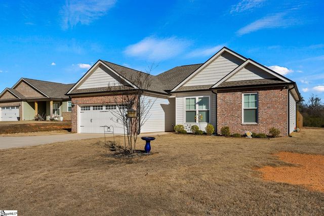 213 Boggs Road, Belton, SC 29627
