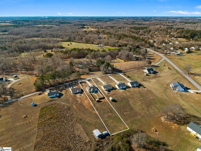 213 Boggs Road, Belton, SC 29627