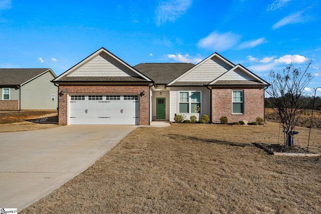 213 Boggs Road, Belton, SC 29627