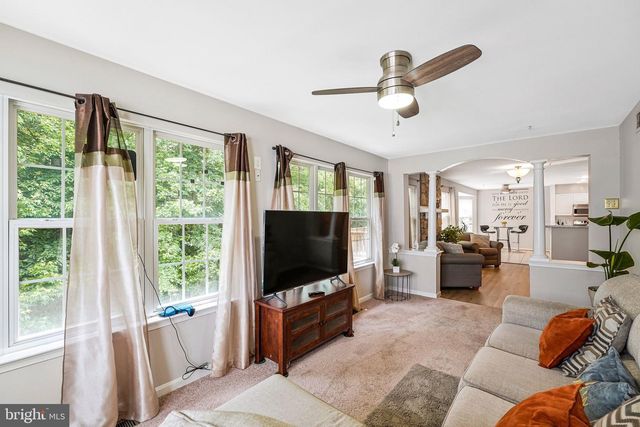1617 SHADY GLEN DR, District Heights, MD 20747