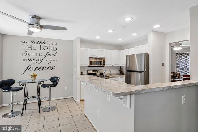 1617 SHADY GLEN DR, District Heights, MD 20747
