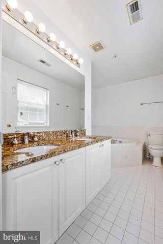 1617 SHADY GLEN DR, District Heights, MD 20747