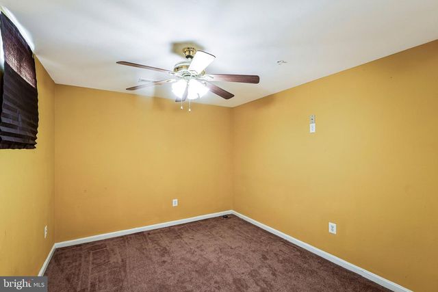 1617 SHADY GLEN DR, District Heights, MD 20747