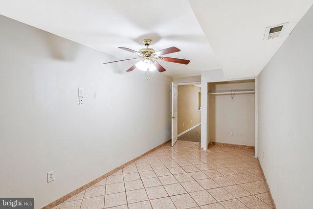 1617 SHADY GLEN DR, District Heights, MD 20747