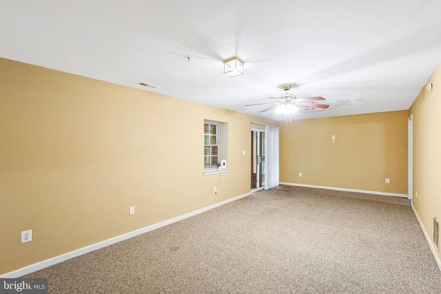 1617 SHADY GLEN DR, District Heights, MD 20747