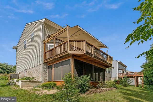 1617 SHADY GLEN DR, District Heights, MD 20747