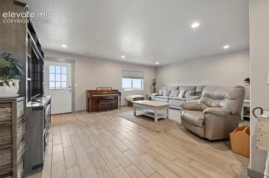 4966 Beckwith Drive, Colorado City, CO 81019 — photo 3