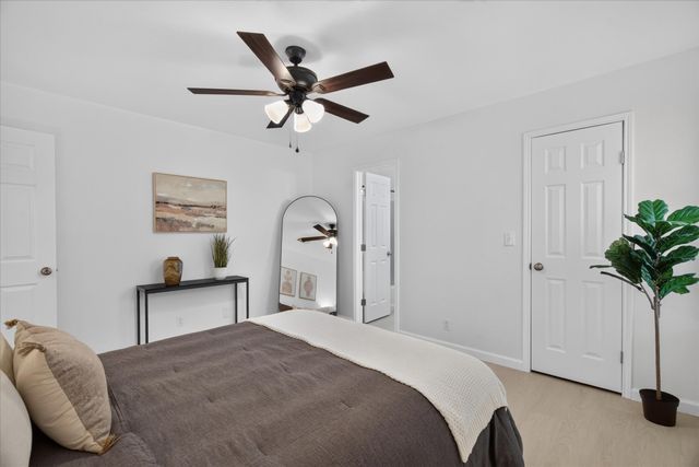 617 S Waxahachie Street, Mansfield, TX 76063