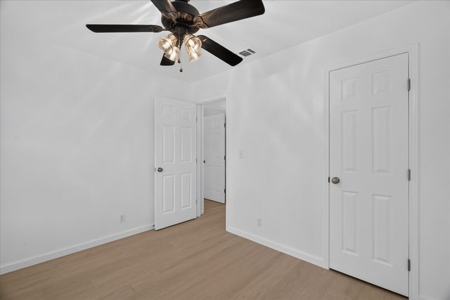 617 S Waxahachie Street, Mansfield, TX 76063