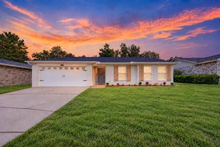 617 S Waxahachie Street, Mansfield, TX 76063