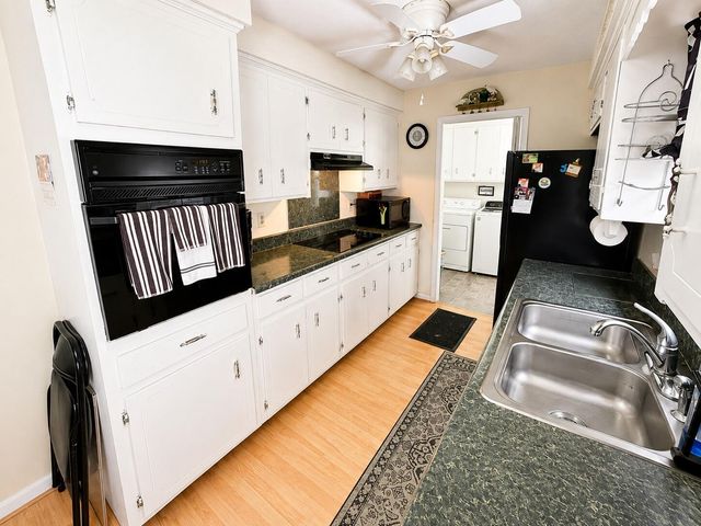 300 Driver Avenue, Summerville, SC 29483