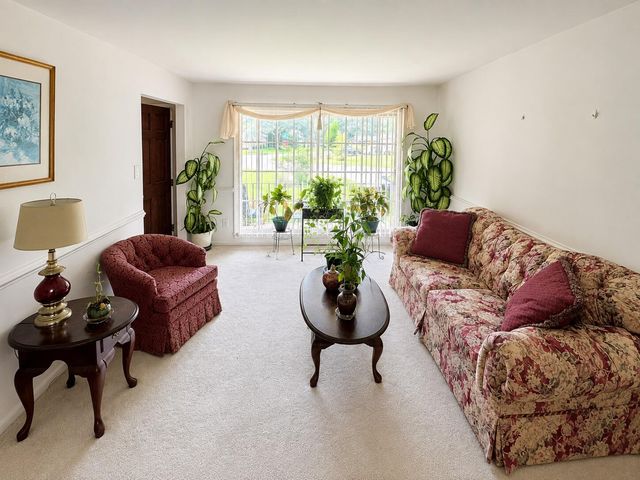300 Driver Avenue, Summerville, SC 29483