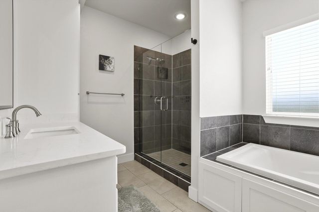 112 Chisolm Trail, Pottsboro, TX 75076