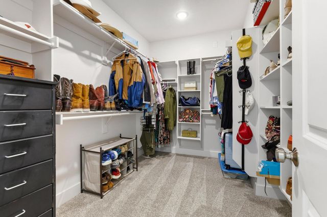 112 Chisolm Trail, Pottsboro, TX 75076