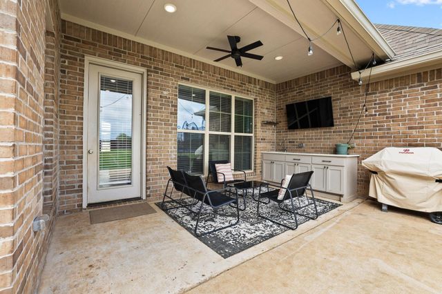 112 Chisolm Trail, Pottsboro, TX 75076