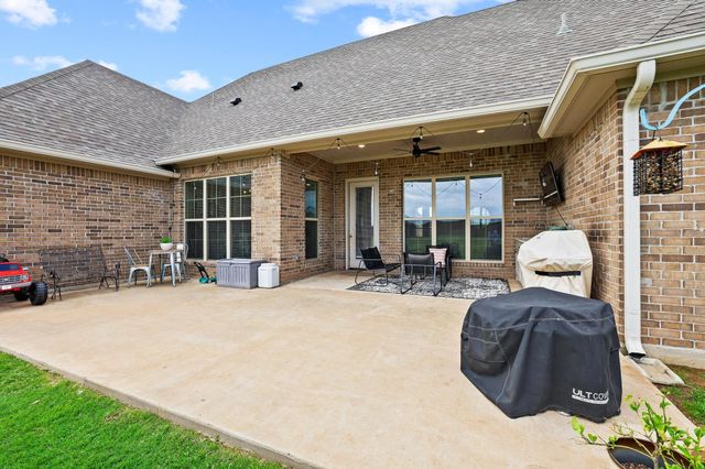 112 Chisolm Trail, Pottsboro, TX 75076