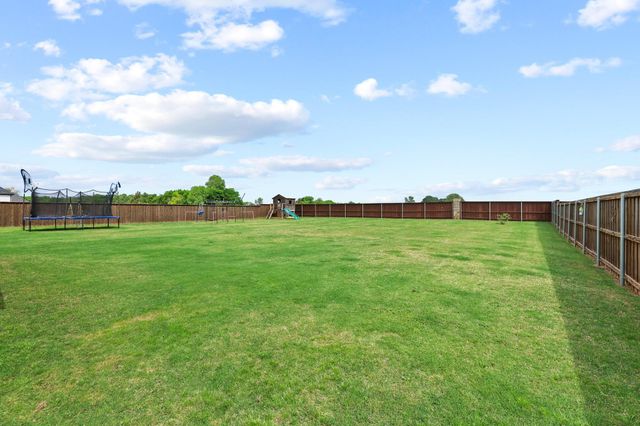 112 Chisolm Trail, Pottsboro, TX 75076