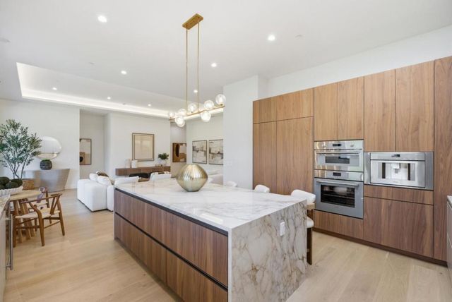 640 Fairmede Avenue, Palo Alto, CA 94306