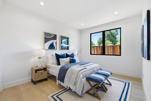 640 Fairmede Avenue, Palo Alto, CA 94306