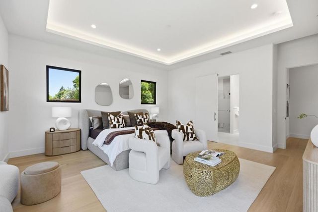 640 Fairmede Avenue, Palo Alto, CA 94306