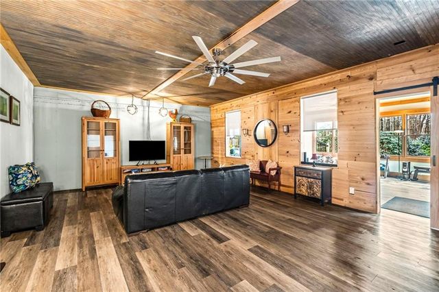 105 Smith Forest Lane, Alpharetta, GA 30004