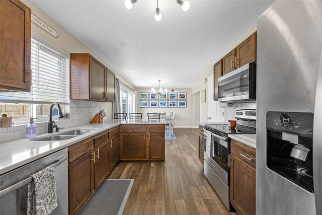2905 31st Street, Marion, IA 52302