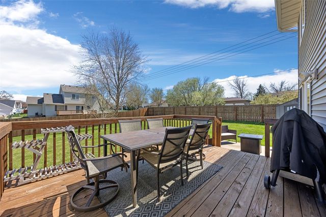 2905 31st Street, Marion, IA 52302