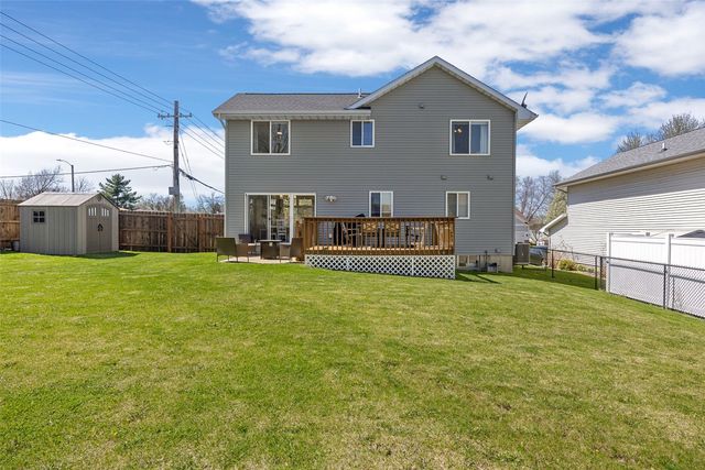 2905 31st Street, Marion, IA 52302
