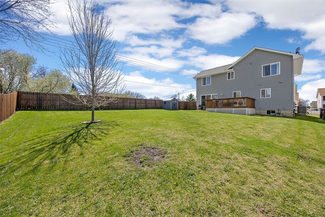 2905 31st Street, Marion, IA 52302