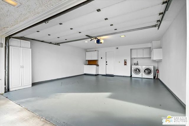 1561 S Cerritos Drive, Palm Springs, CA 92264