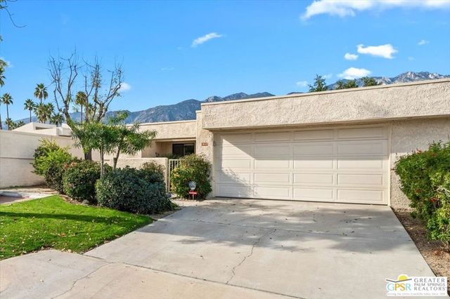 1561 S Cerritos Drive, Palm Springs, CA 92264