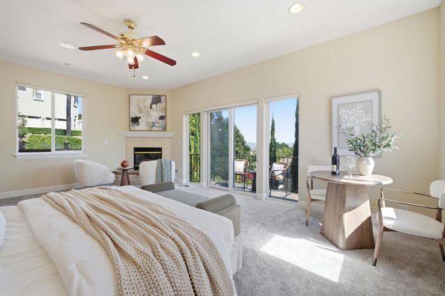 2075 Mantelli Drive, Gilroy, CA 95020
