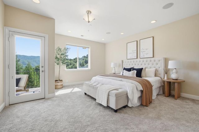 2075 Mantelli Drive, Gilroy, CA 95020