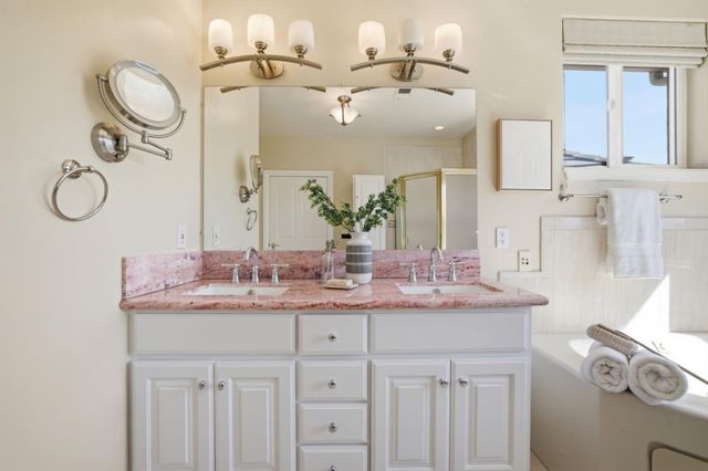 2075 Mantelli Drive, Gilroy, CA 95020