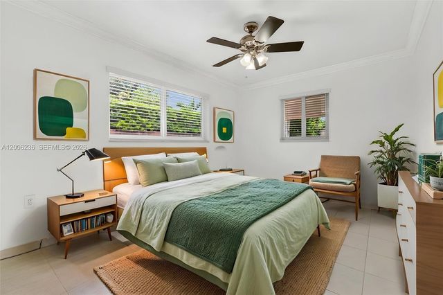 9625 SW 47th St, Miami, FL 33165
