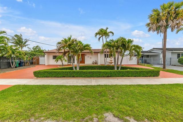 9625 SW 47th St, Miami, FL 33165