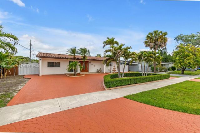 9625 SW 47th St, Miami, FL 33165