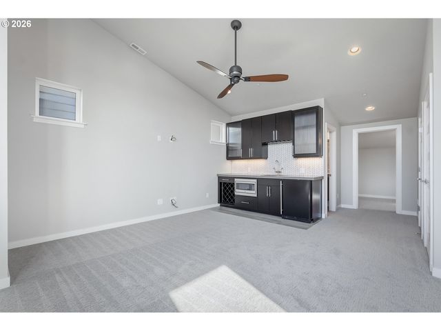 11375 Sw BARBER St, Wilsonville, OR 97070