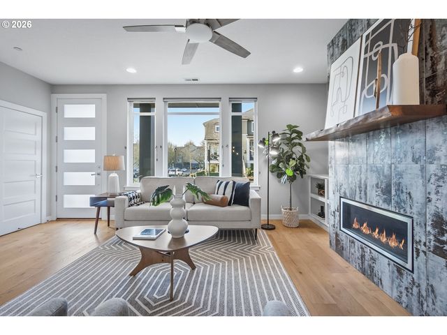 11375 Sw BARBER St, Wilsonville, OR 97070