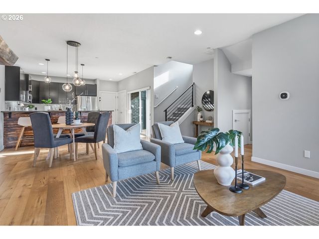 11375 Sw BARBER St, Wilsonville, OR 97070